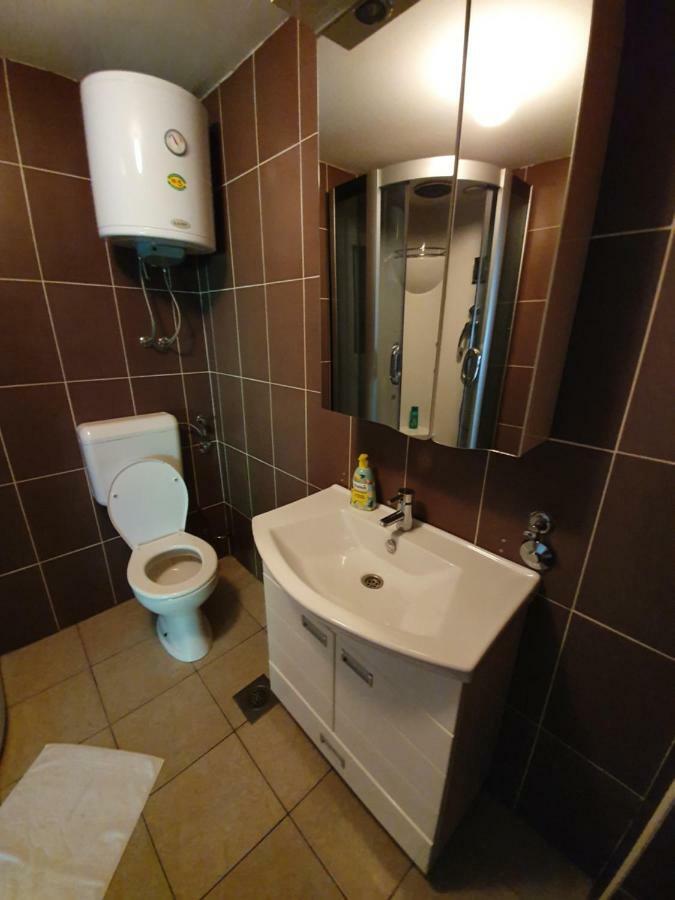 Damir Emir Hotel Tuzla Bagian luar foto
